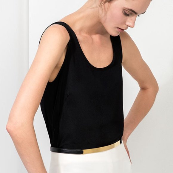 Cuyana Accessories - NWOT Cuyana Gold Bar Belt M/L